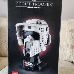 Brand new Lego Star Wars 75305 Scout Trooper Helmet Sealed/Retired